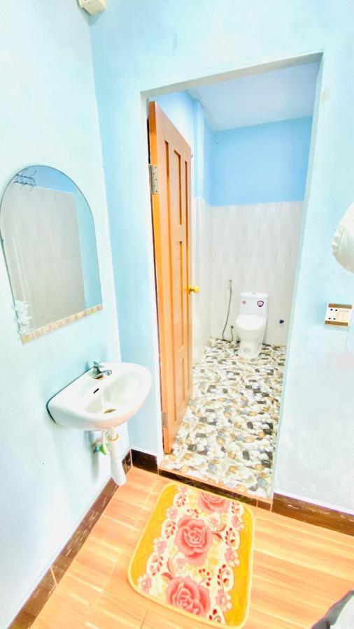Koh Rong 71 Guesthouse Prek Svay Village Esterno foto