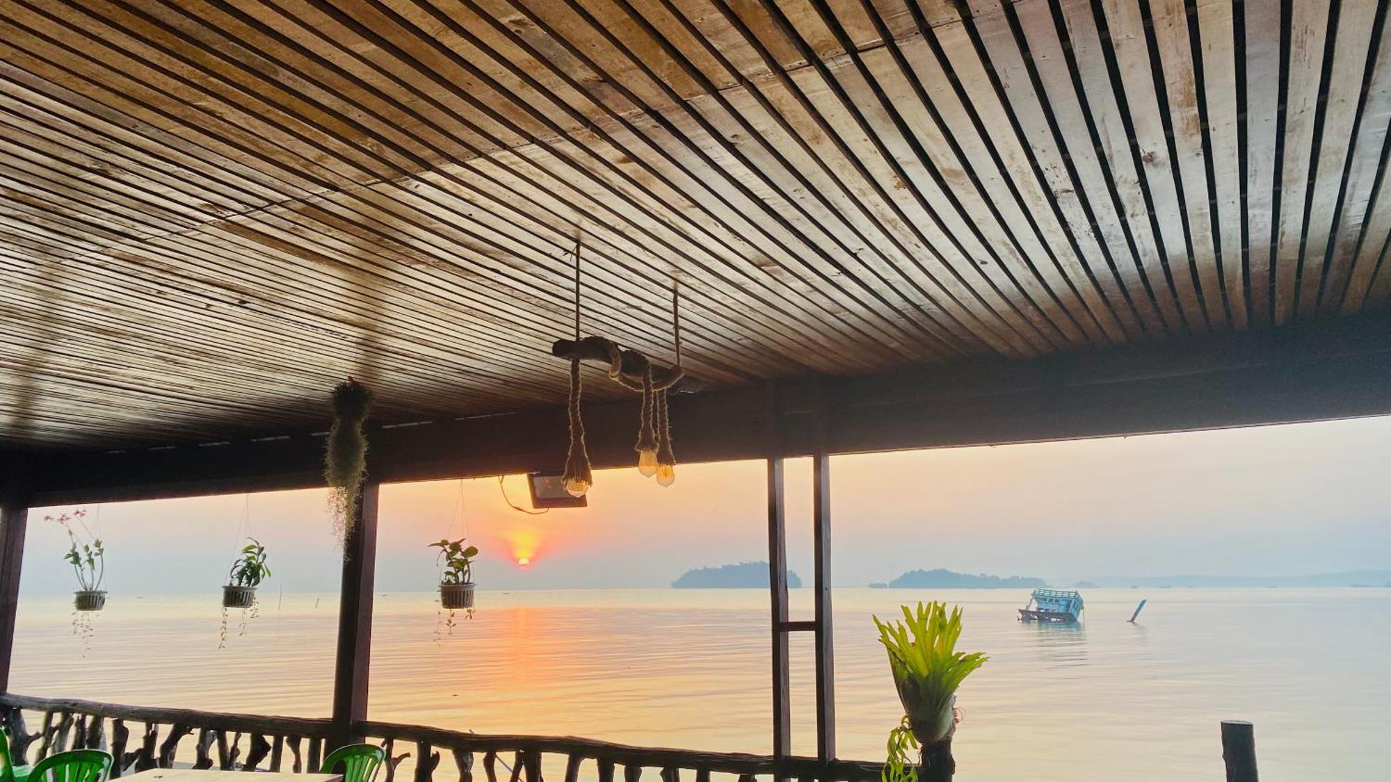 Koh Rong 71 Guesthouse Prek Svay Village Esterno foto
